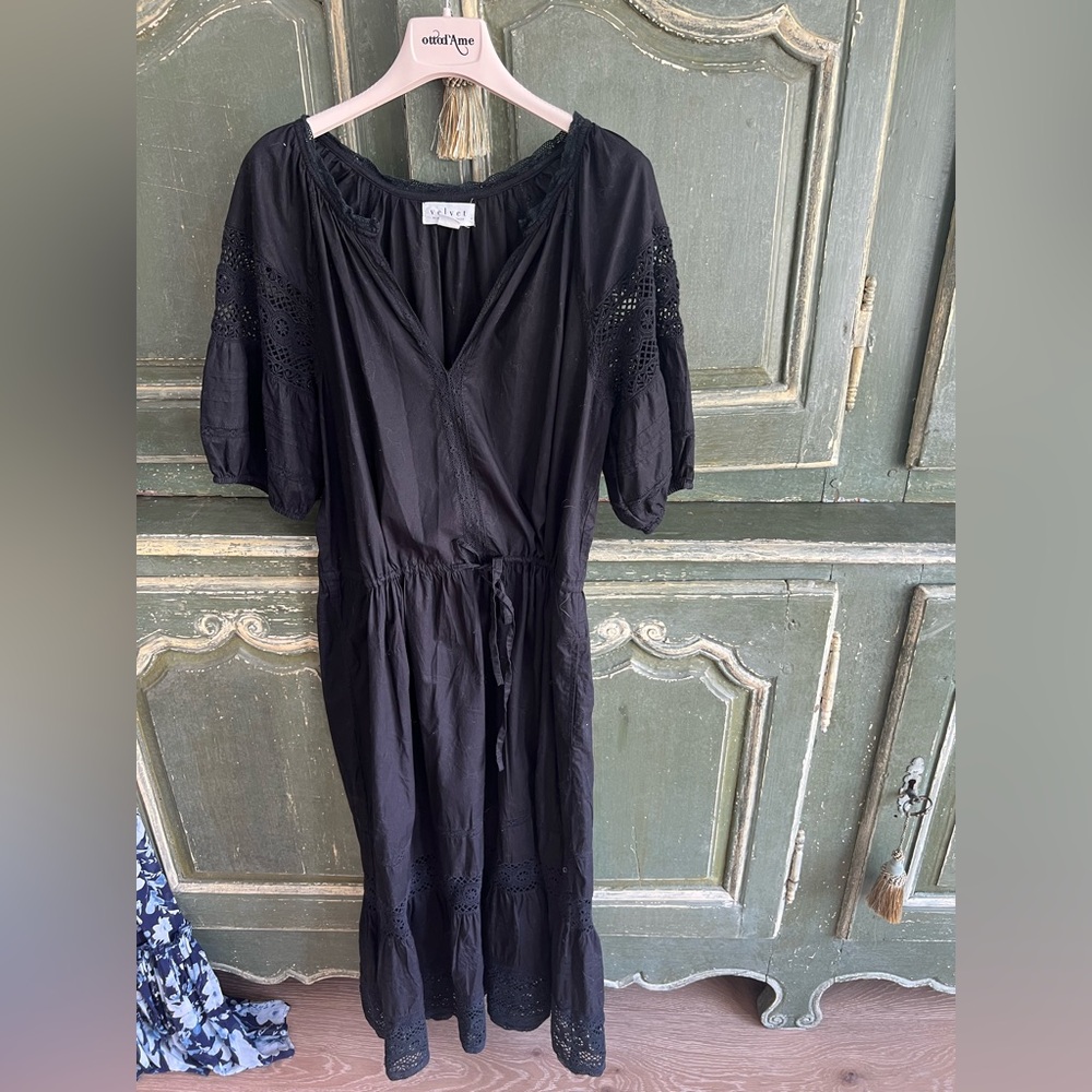 Velvet Black Midi Dress